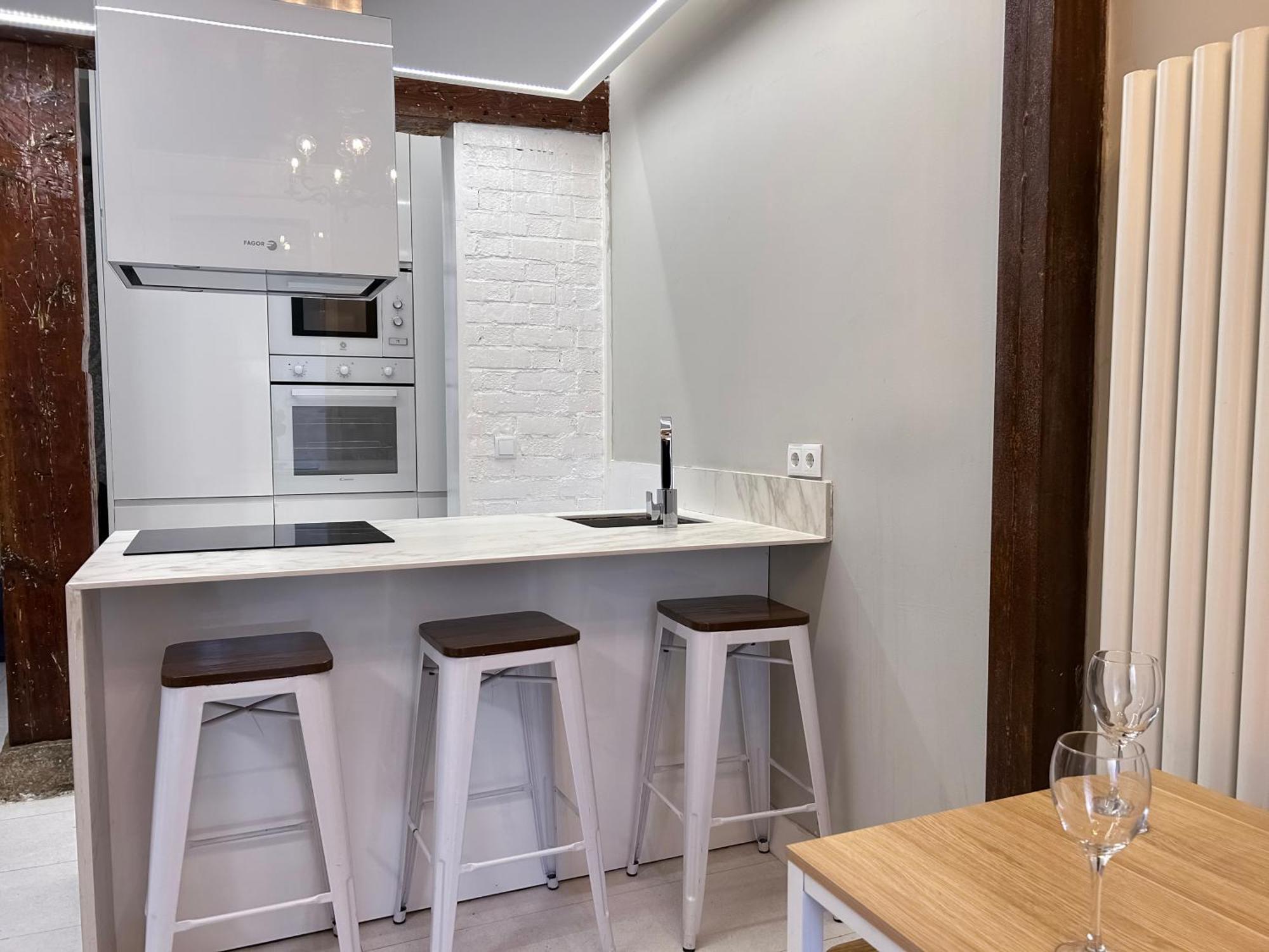 Apartamento Plaza Espana Centro - 8 Personas *